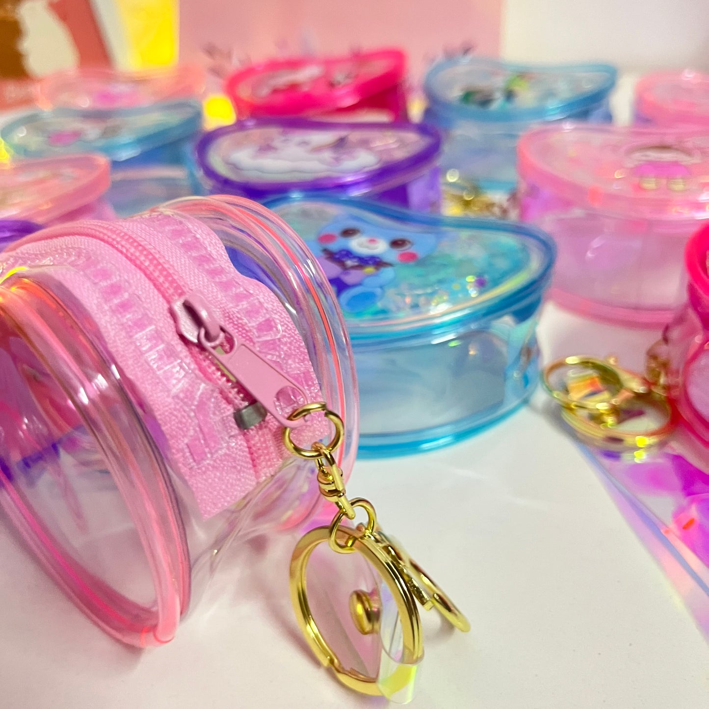 Holographic Floating Glitter Mini Pouch Keychain - Heart