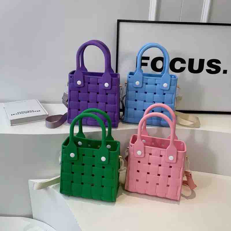 Stylish Silicone Bags with 5 Pcs Detachable Charms