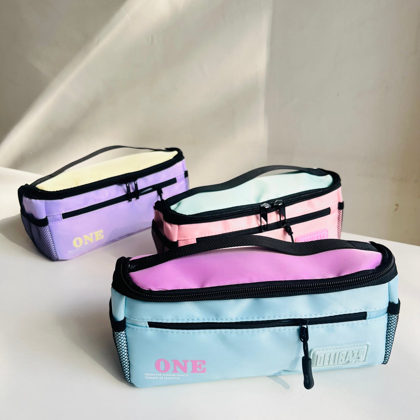 Color Block Super Spacious Organiser Pouch