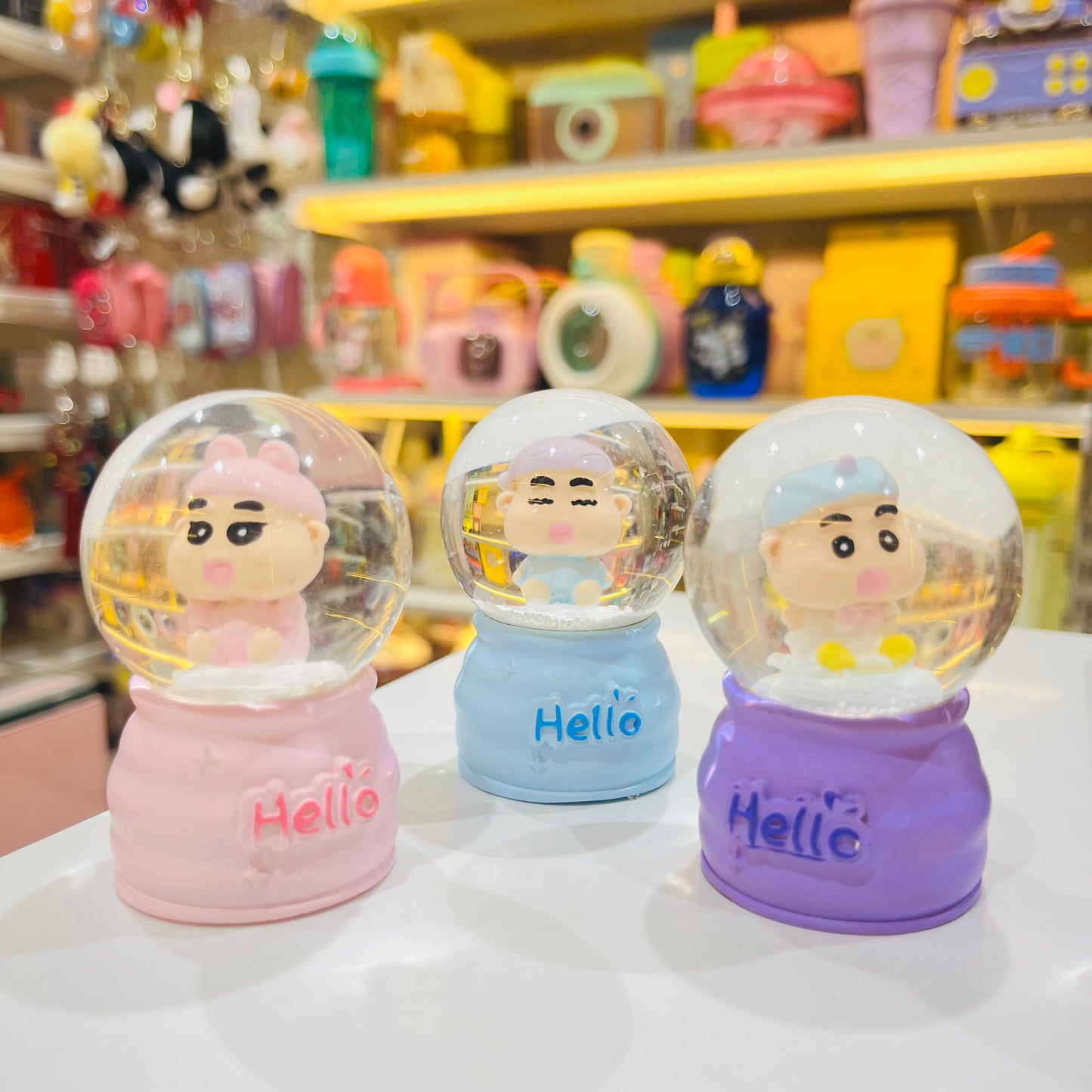 Shinchan LED Snowglobe