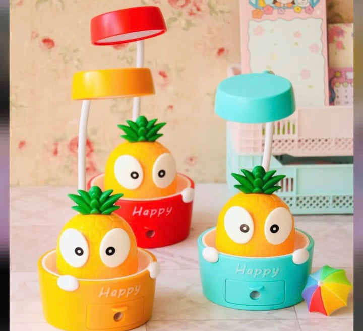 Moving Fruit Pineapple/Carrot Lamp (With Sharpner)
