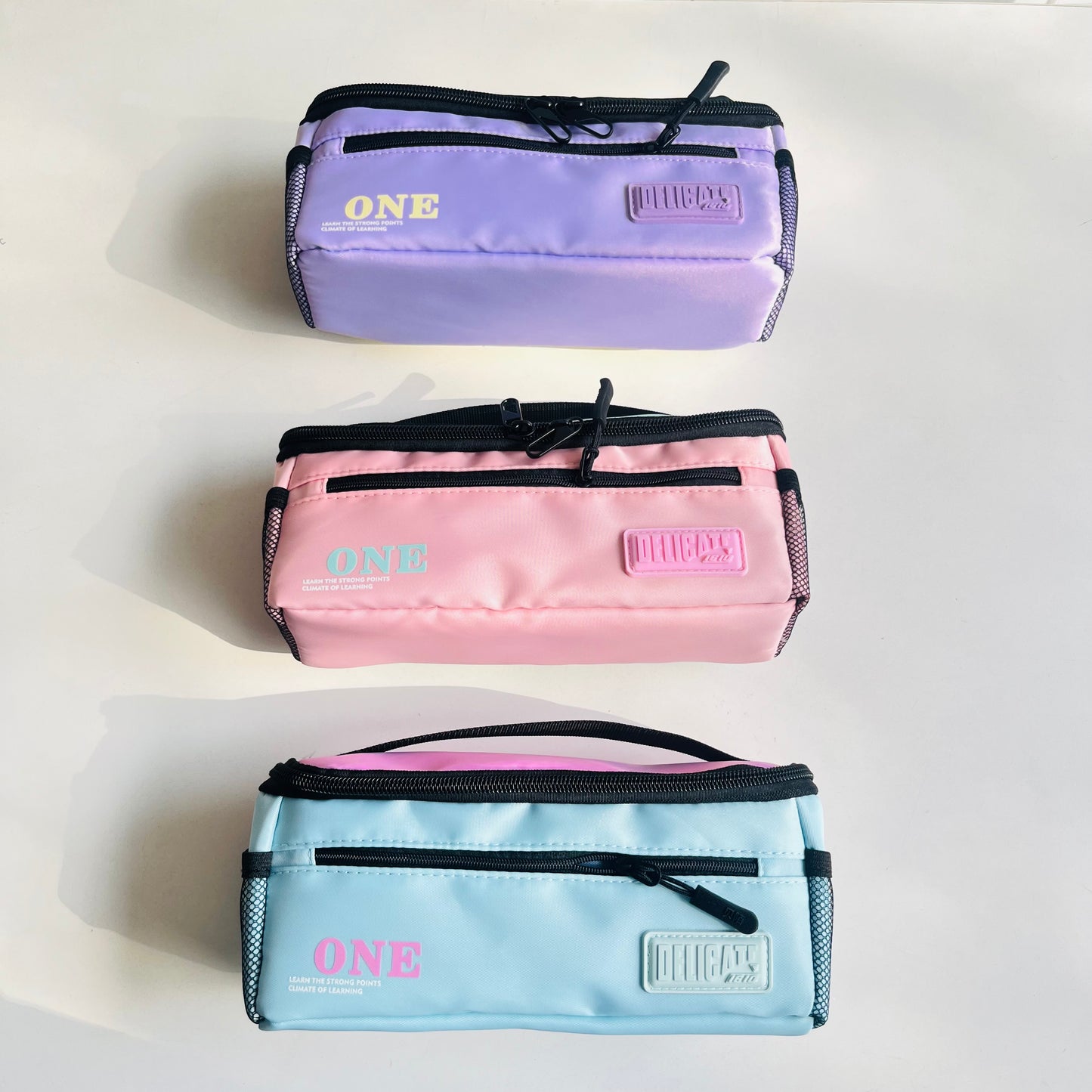Color Block Super Spacious Organiser Pouch