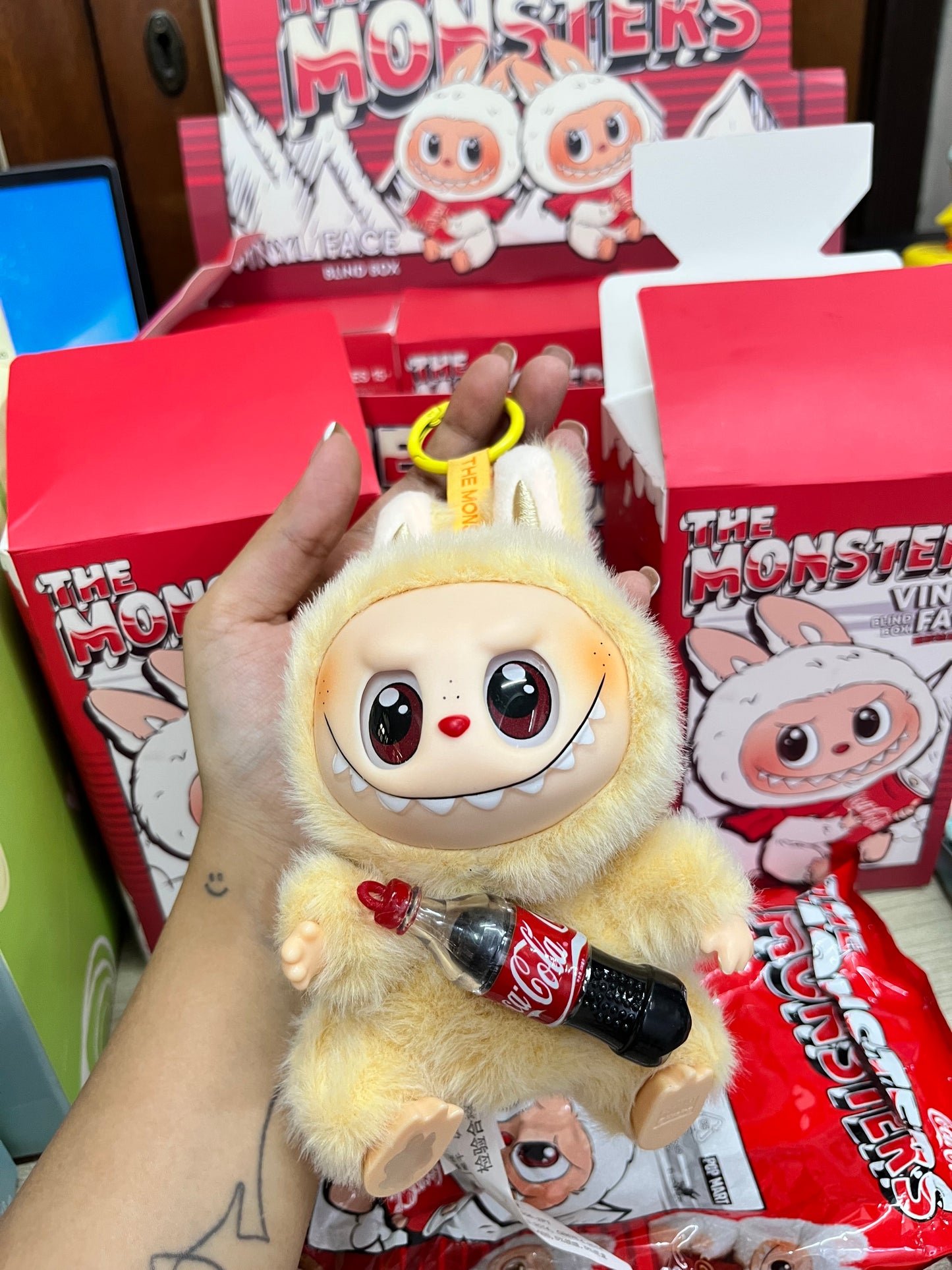 Coca Cola Edition Labubu
