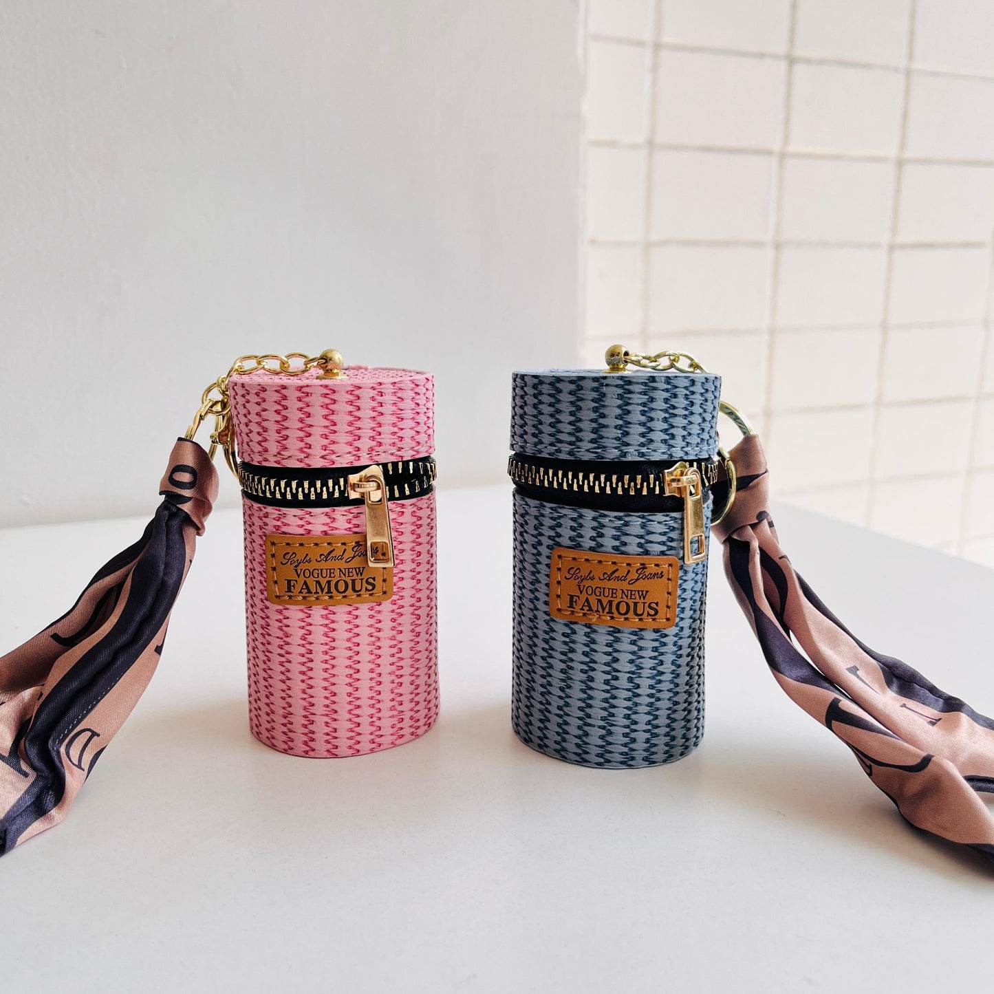 Multipurpose Organizer Bag Keychain 6.O