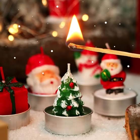 Cute Christmas Mini Tealight Candles - Pack of 2 Pcs