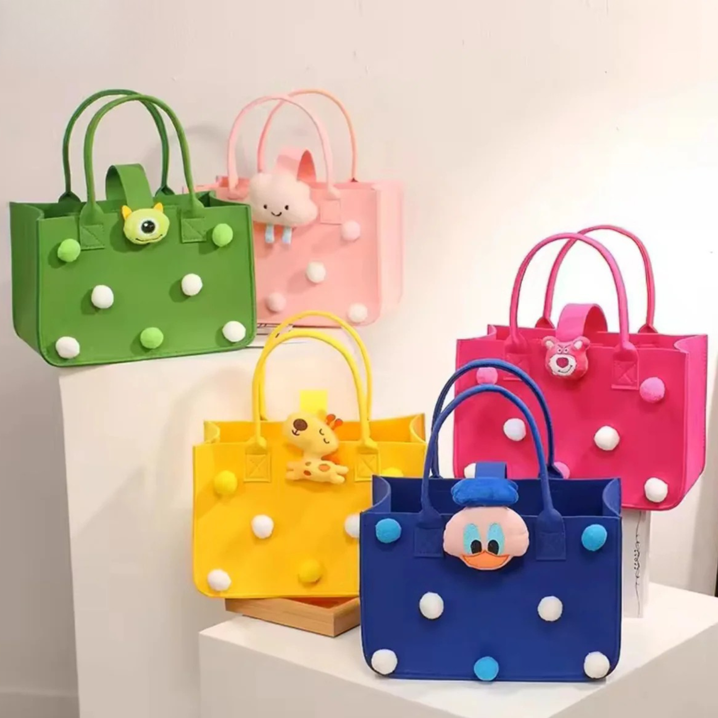 Cute Pom Pom Felt Bag