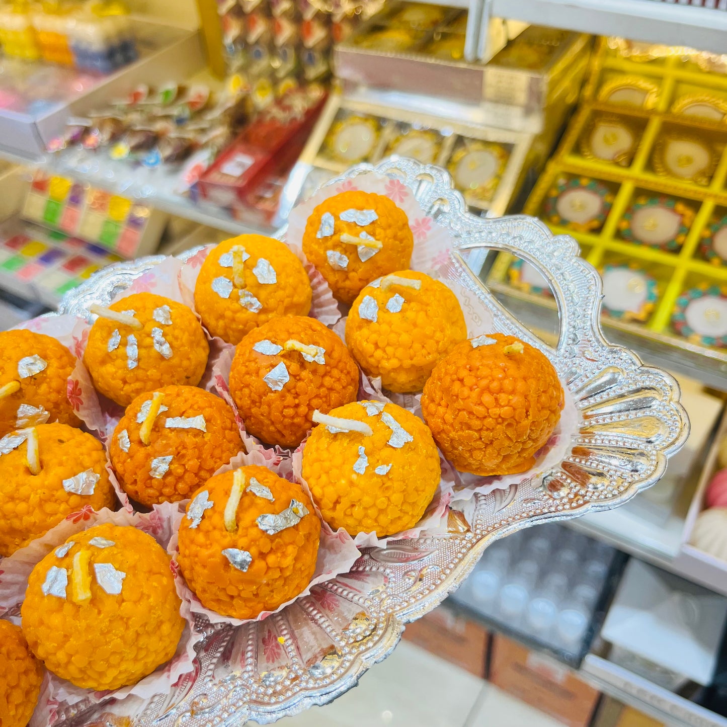 Laddoo Gift Tray Hamper