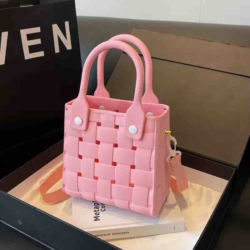 Stylish Silicone Bags with 5 Pcs Detachable Charms