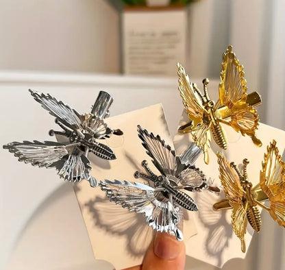 3D Moving Butterfly Hair Clip (Set of 2 Pcs)