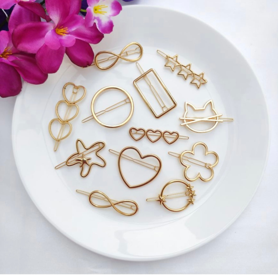 Metallic Shape Hair Clips (Set of 2 Pcs)