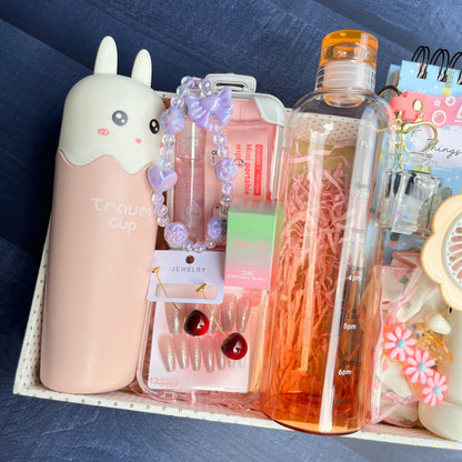 Kawaii Travel Basket Hamper