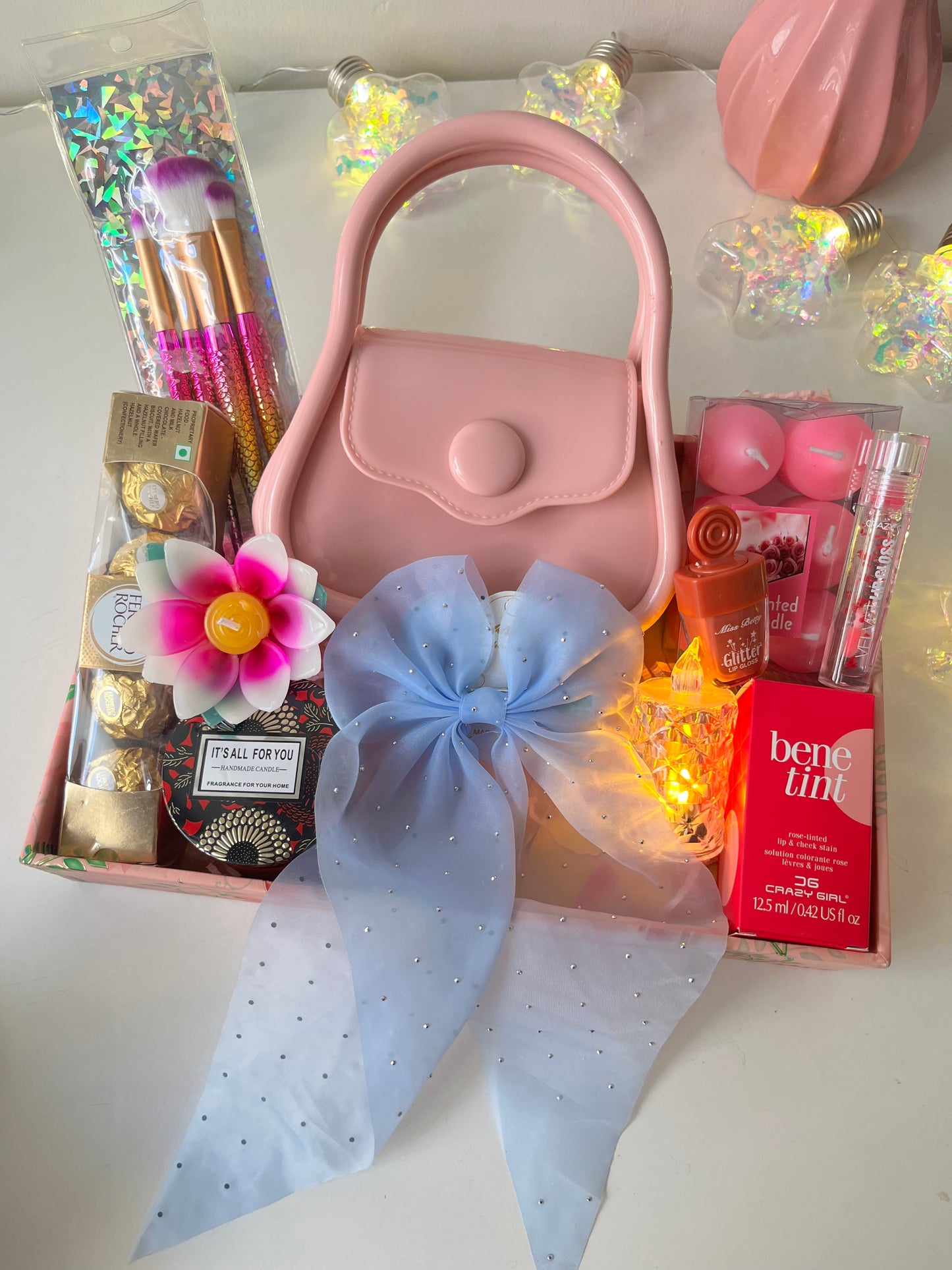 Festive Gift Basket Hamper