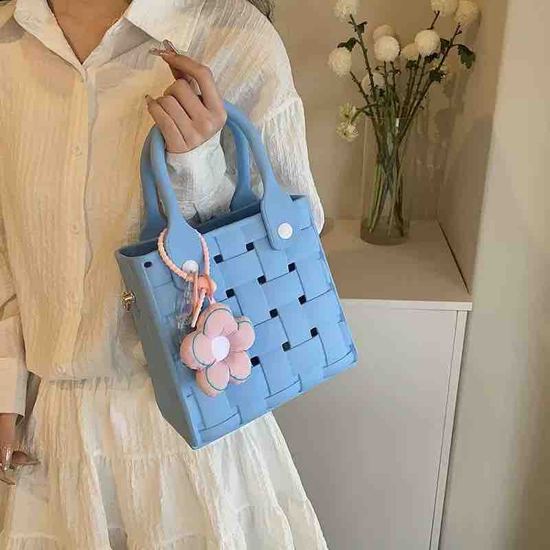 Stylish Silicone Bags with 5 Pcs Detachable Charms