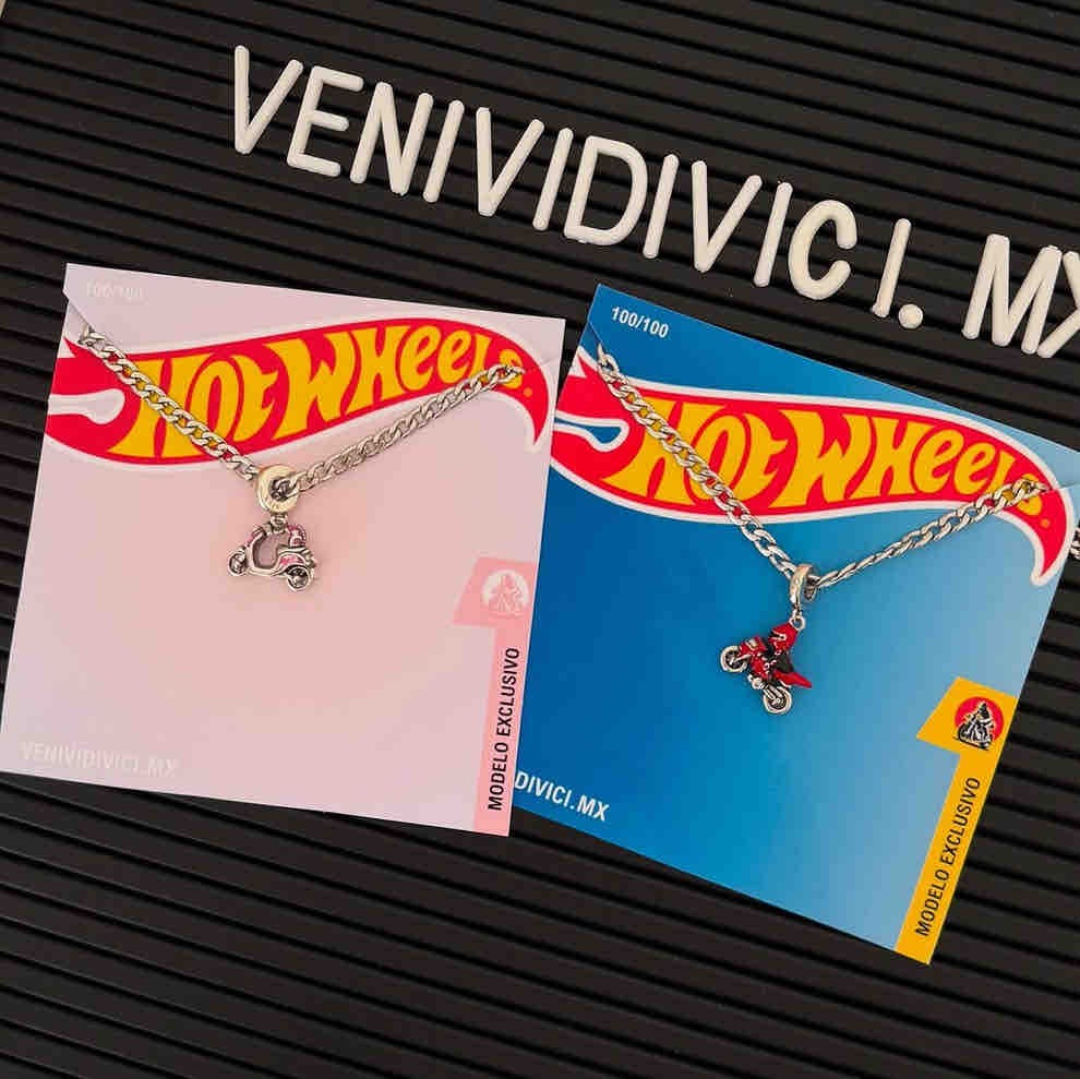 Hot Wheels X Alex & Ani Necklace Combo